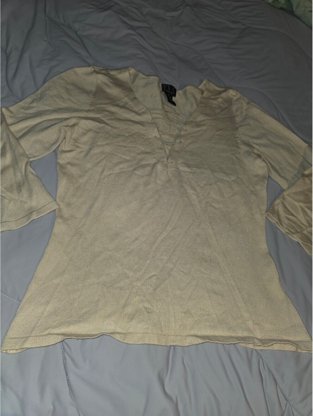 INC International Concepts gold metallic fine-knit V-neck sweater Shirt - Size M